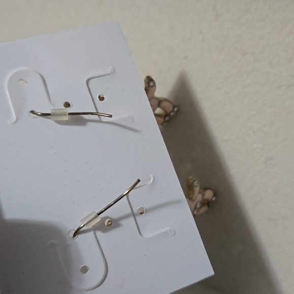 SCARE BEARS PINK AND GOLD TONE TEDDY BEAR EARRINGS - Picture 6 of 6